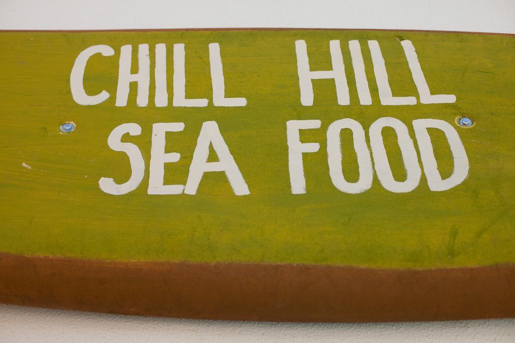 Ericeira Chill Hill Hostel & Private Rooms - Sea Food Exterior foto